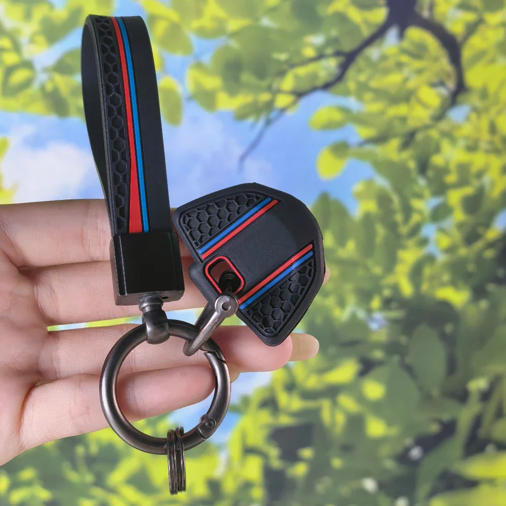 Textured Grippy Silicone Motorbike Key Case With Keychain For BMW S1000R S1000RR S1000XR Remote Key Protection Shell