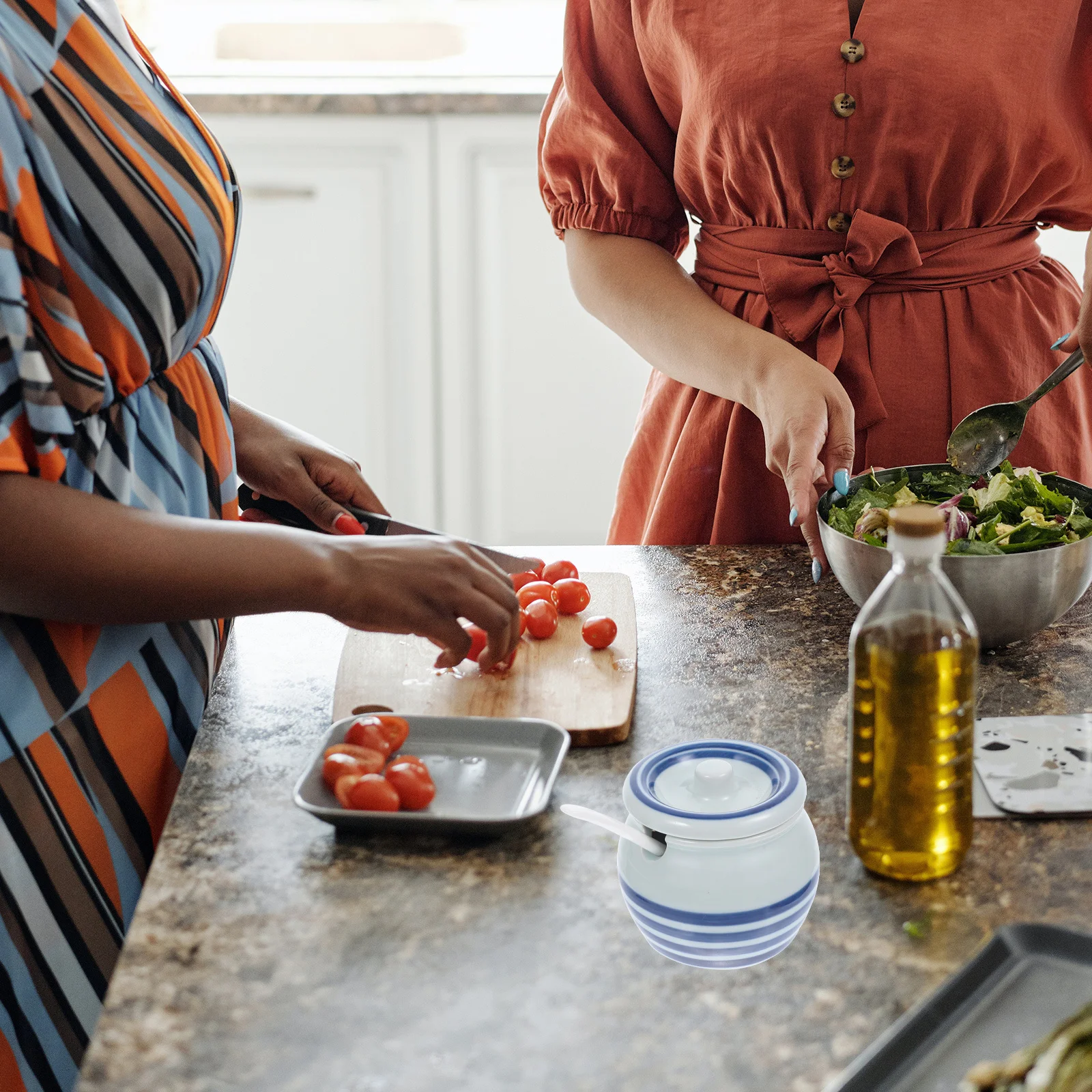 

Japanese Style Seasoning Container Ceramic Spice Jar Exquisite Shape Color Household Kitchen Tabletop Storage