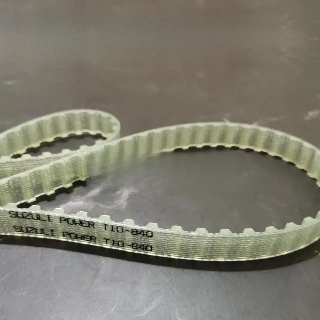 Roland printing press water reel water roller belt T10-840 printing press water roller synchronous belt T10-840 84 teeth