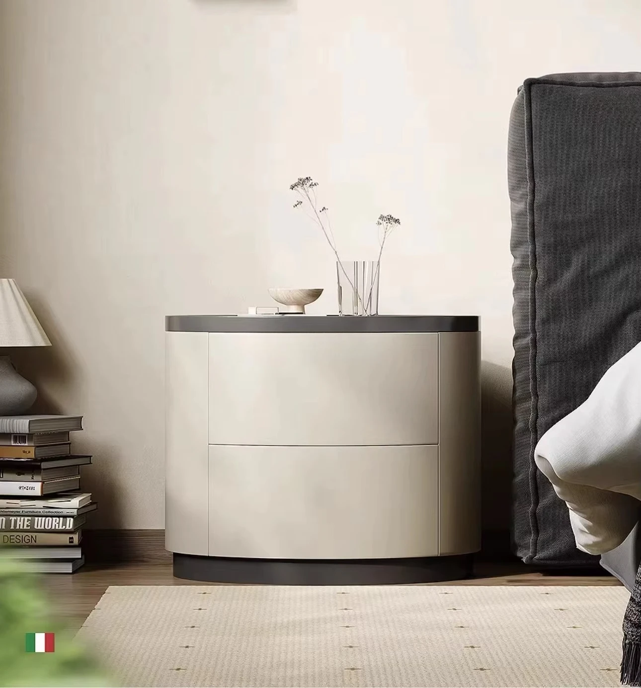 

Круглая деревянная прикроватная тумбочка-трансформер с двумя ящиками для спальни