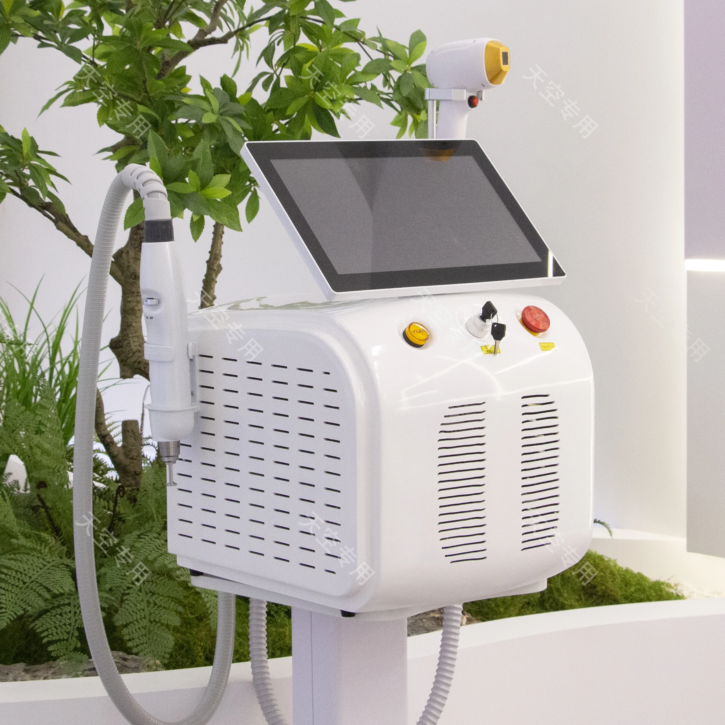 Soprano 2 in 1 Diode Laser Hair Removal and Laser Picosecond Tattoo Removal 3 Wavelengths 755nm 808nm 1064nm Pico Ipl Nd Yag