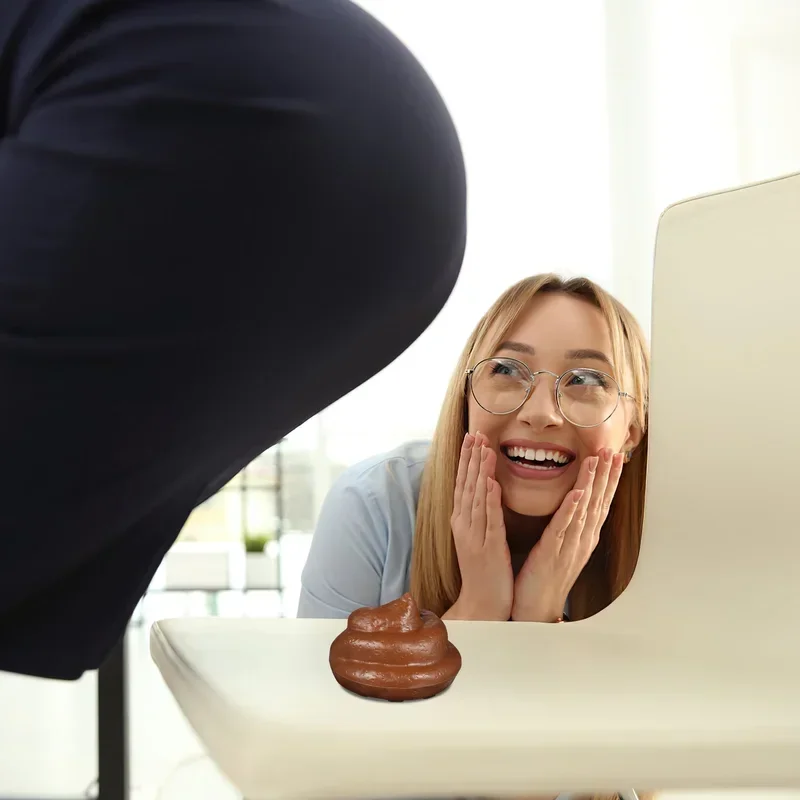 

Набор из 6 забавных машинок-какашек на радиоуправлении для детей, имитирующих какашки, движущиеся, для розыгрышей, подарок на День рождения и Новый год