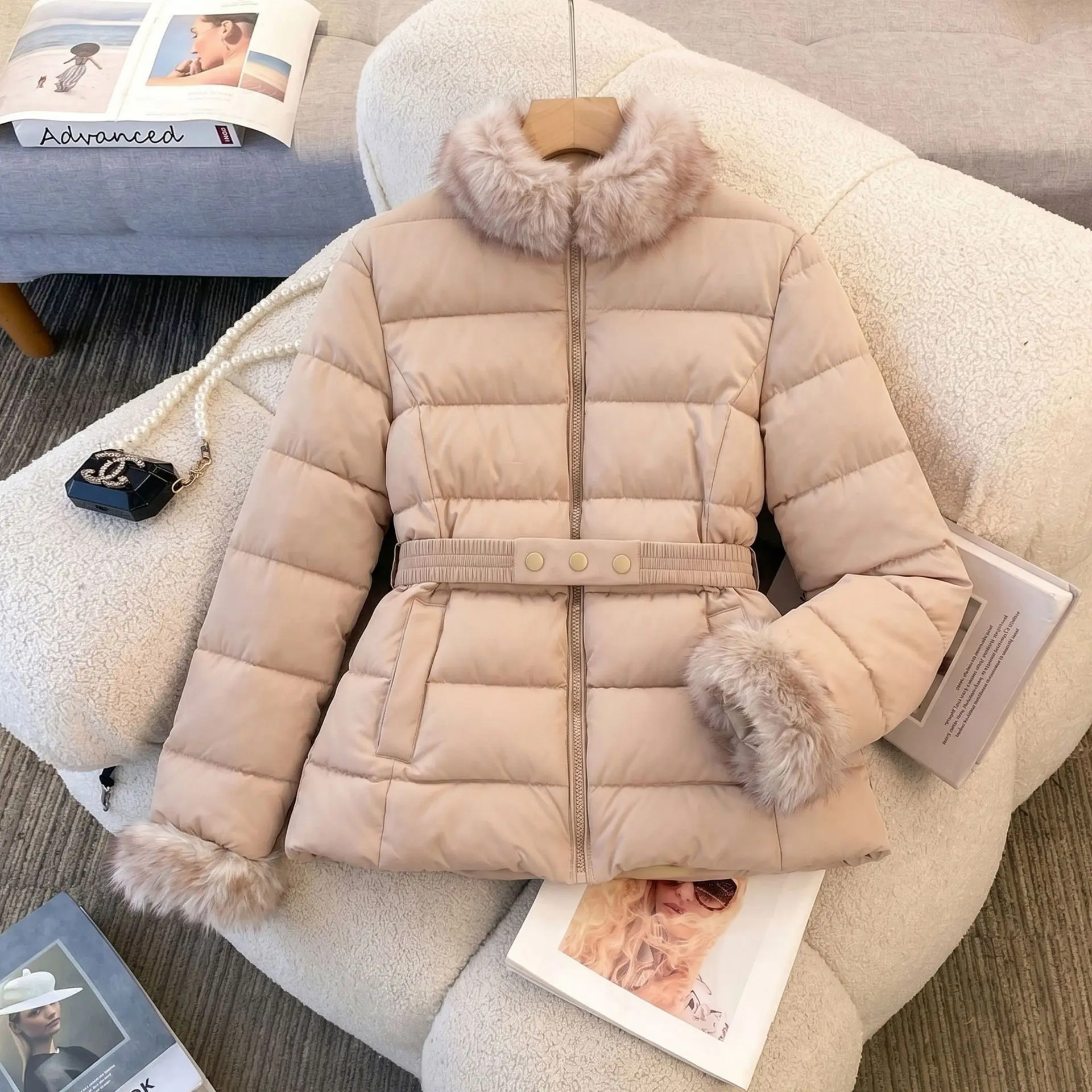 Elegant Daily Warm Winter Clothing Women's Apricot Colored Cuffs Decorated With Elastic Waistband Slim Fit Cotton Jacket 2026