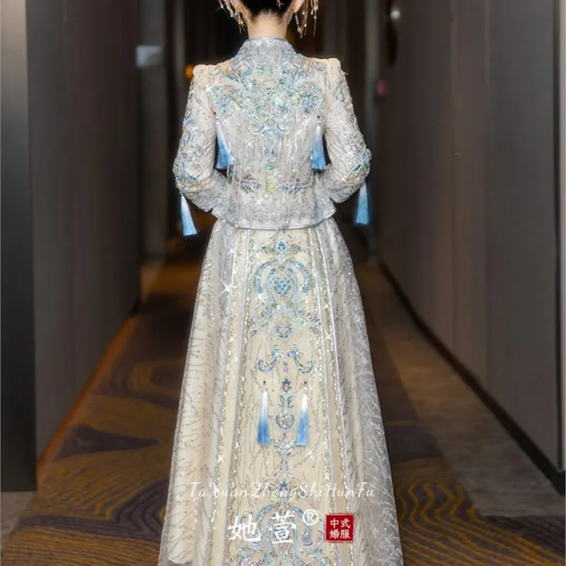 ライトブルーの新しい中国風乾杯服