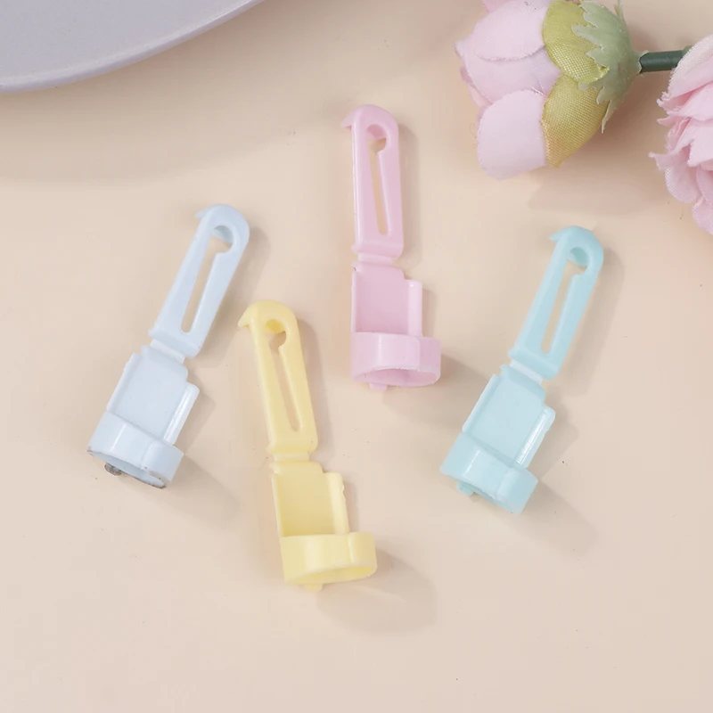 4Pcs Yarn Guide Finger Holders DIY Wear Thread Ring Helper Yarn Guide Separated Tool Knitting Thimble Loop Sewing Accessories