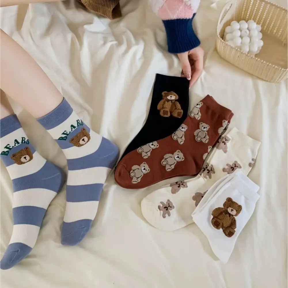 1 Pair Cartoon Bear Women Socks Comfortable Harajuku Skateboard Girl Socks Novelty Breathable Socks Gift