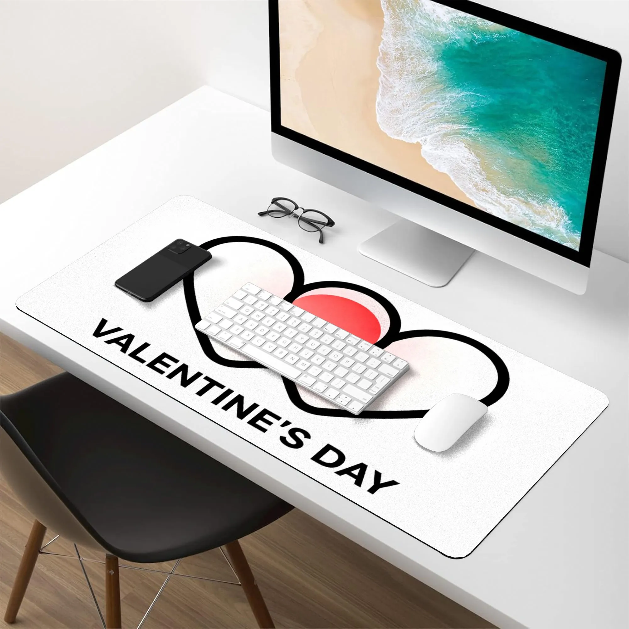 لوحة ماوس كبيرة للألعاب بنمط ق - مراجعة Rubber Mat Desk وسعره