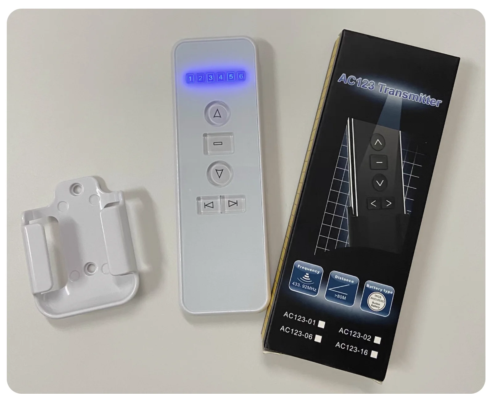 AC123 Telecomando portatile bianco per motore Curtian A-OK RF433, emettitore wireless per controllare l'apertura/chiusura del motore della tenda