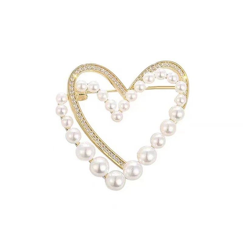 Classic Crystal Heart Pearl Brooch Pins Trendy Clothing Dress T-shirt Heart Scarf Brooches Crystal Silk Scarf Buckle Brooch