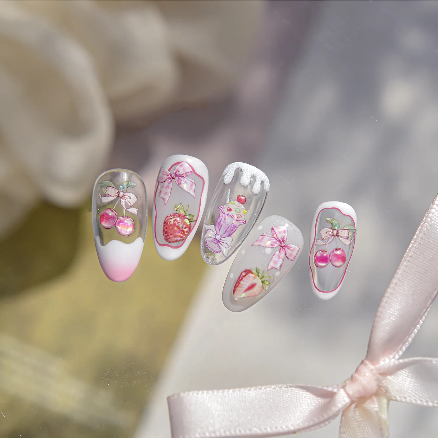 Süße Erdbeere karierter Stoff Cartoon Aufkleber Nägel Kunst Dekoration 5D geprägte Nagelaufkleber Anime selbstklebende Abziehbilder DIY