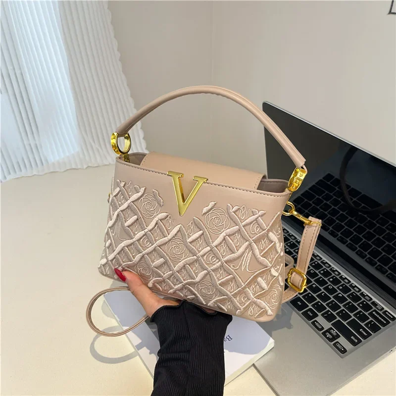 

2026 Роскошная дизайнерская женская сумка с вышивкой - изысканный дизайн, стильная женская сумка через плечо/мессенджер для ежедневного использования