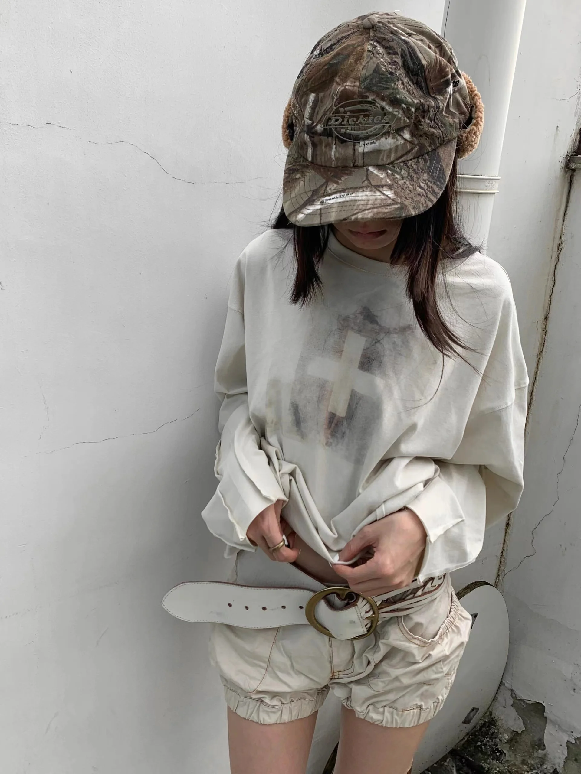 

NoE Mosen "Redemption Cross" Printed Pleated ort Wide Fit Thin Long Sve T-irt Cotton Knitted Summer Faion Streetwear