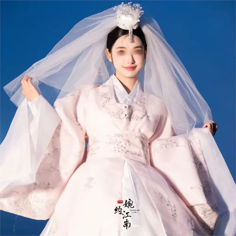 Studio Yanbian nouvelle famille costume traditionnel vraie photo danse