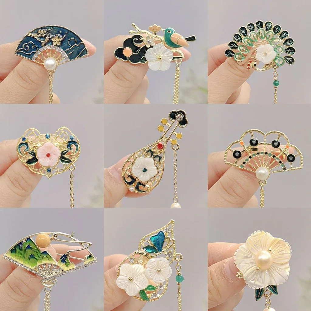Vintage Chinese Style Pipa Brooch For Women, Retro Enamel Pearl Pendant Lapel Pin Elegant Clothing Accessories
