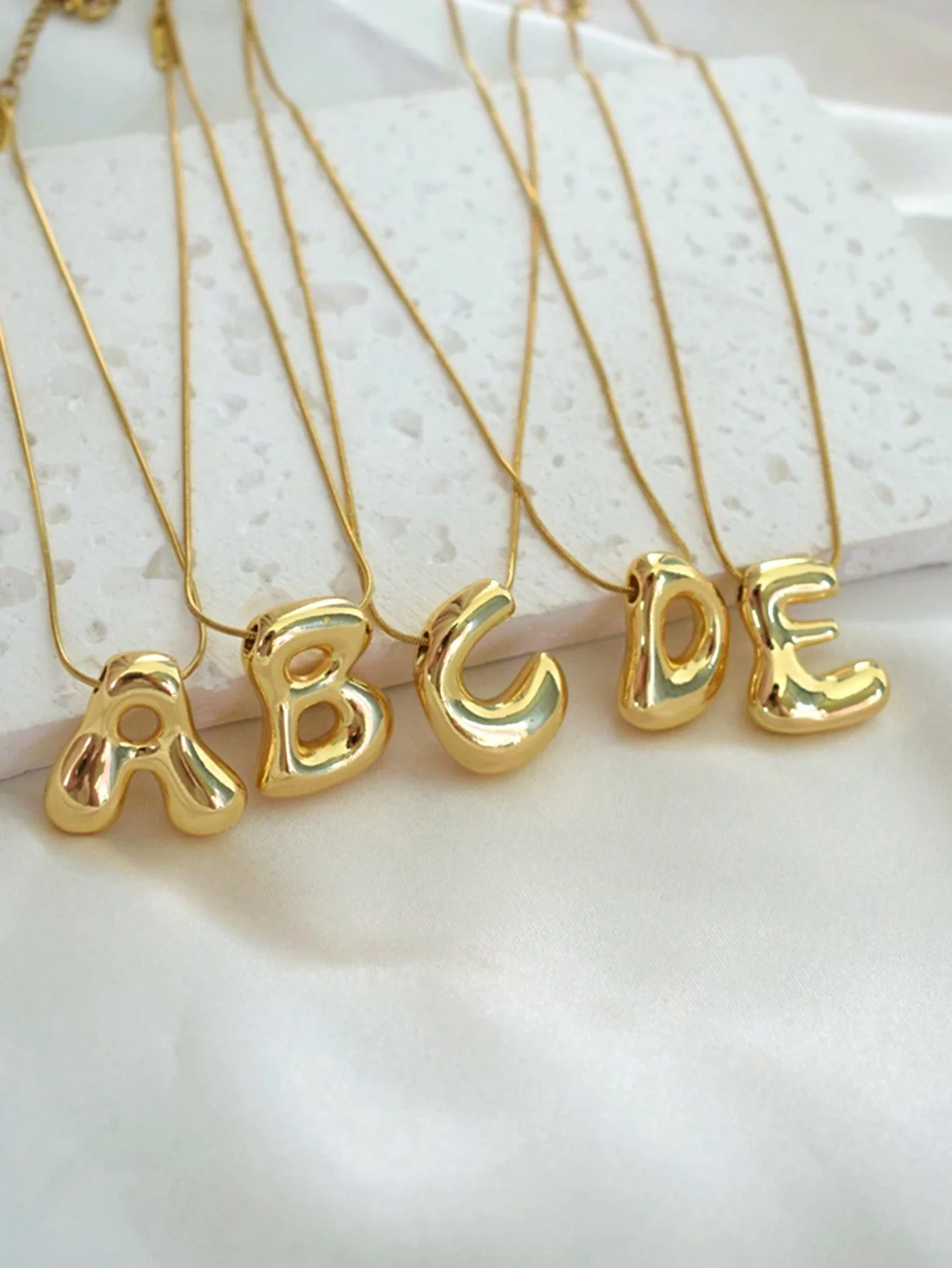 1pc Personality Plump 3D Letter Pendant Stainless Steel Snake Chain Women New Irregular Alphabet Necklace