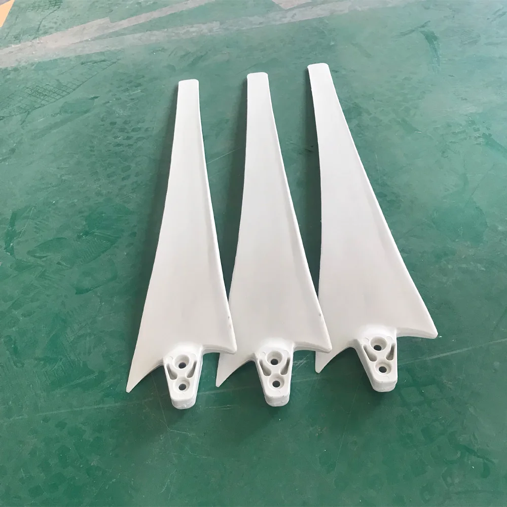 370MM-900MM with Hub Hood High Strength Carbon Fiber with Nylon Wind Blades for Wind Turbine Assemble Freely