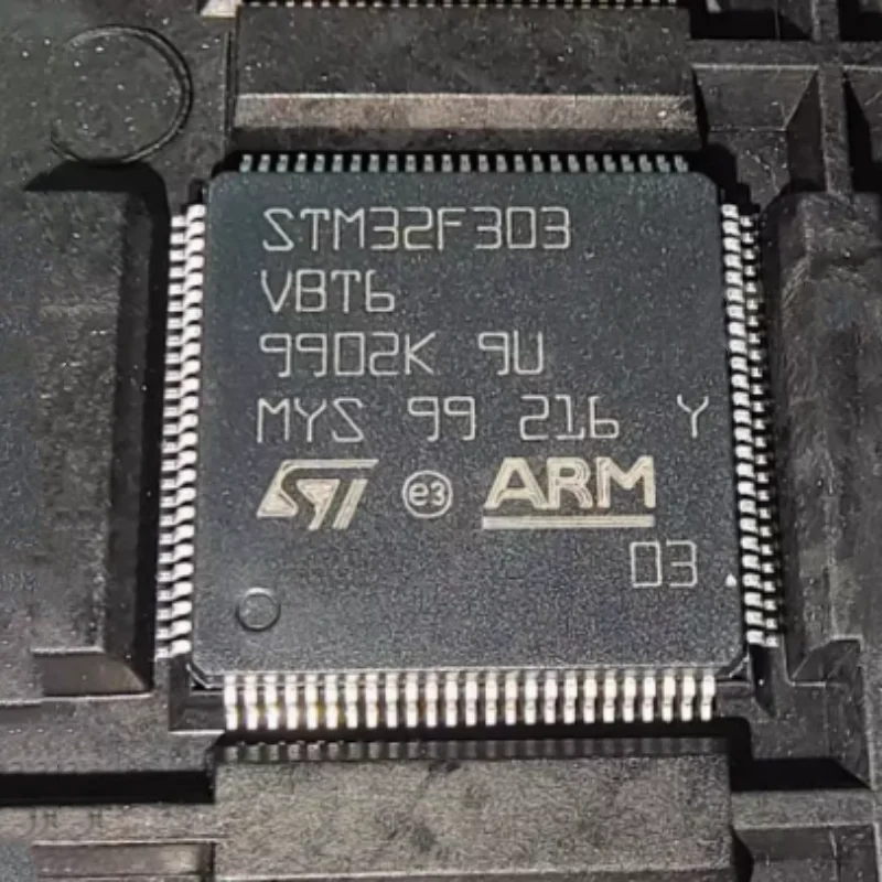 STM32F303VBT6 QFP100 produits authentiques originaux en Stock