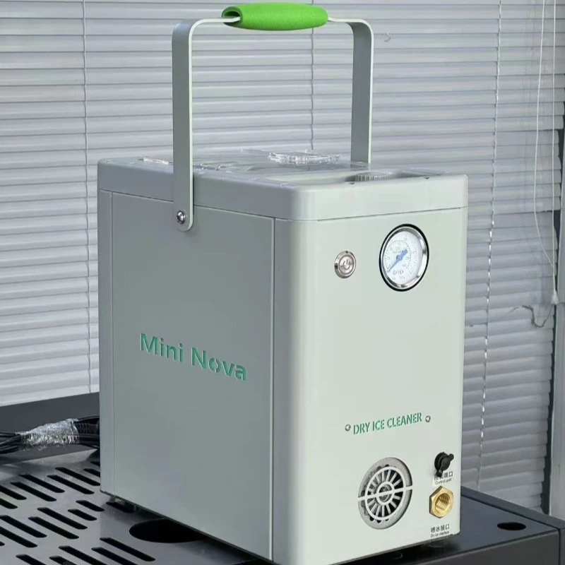 

Установка для очистки сухим льдом 9 кг, мини-бластер CO2 для промышленной очистки деталей, удаления ржавчины, оптом