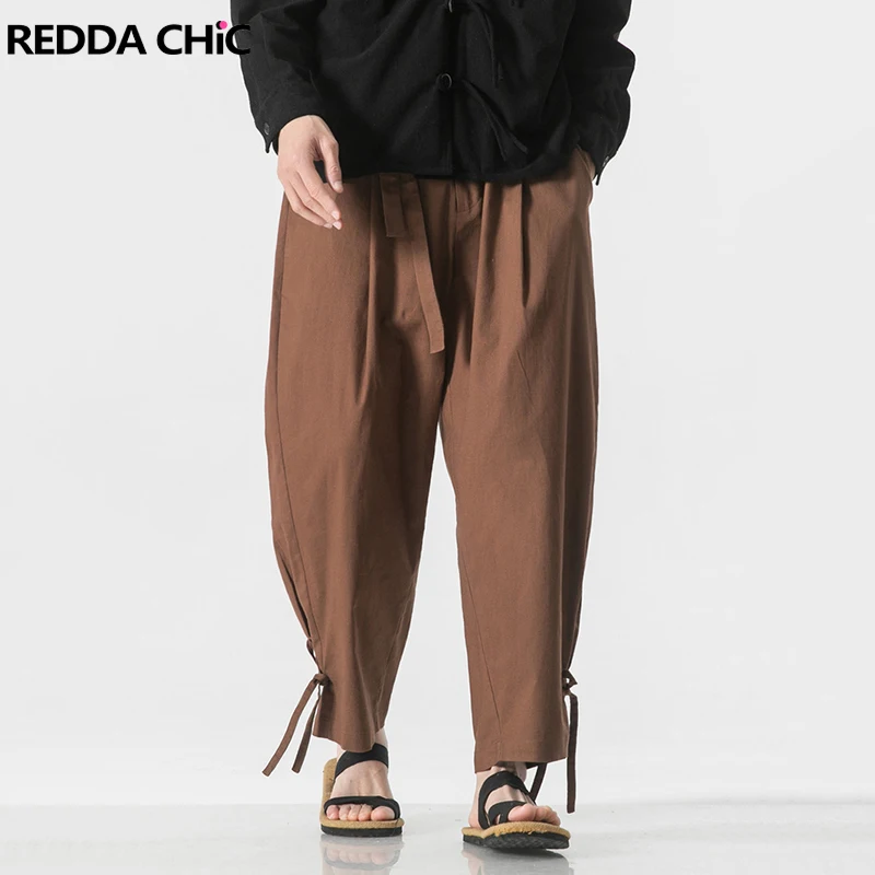 

REDDACHIC Bandage Pleated Haren Pants Men Solid Cotton Linen Slacks Elastic Waist Draped Wide Leg Sweatpants Casual Streetwear