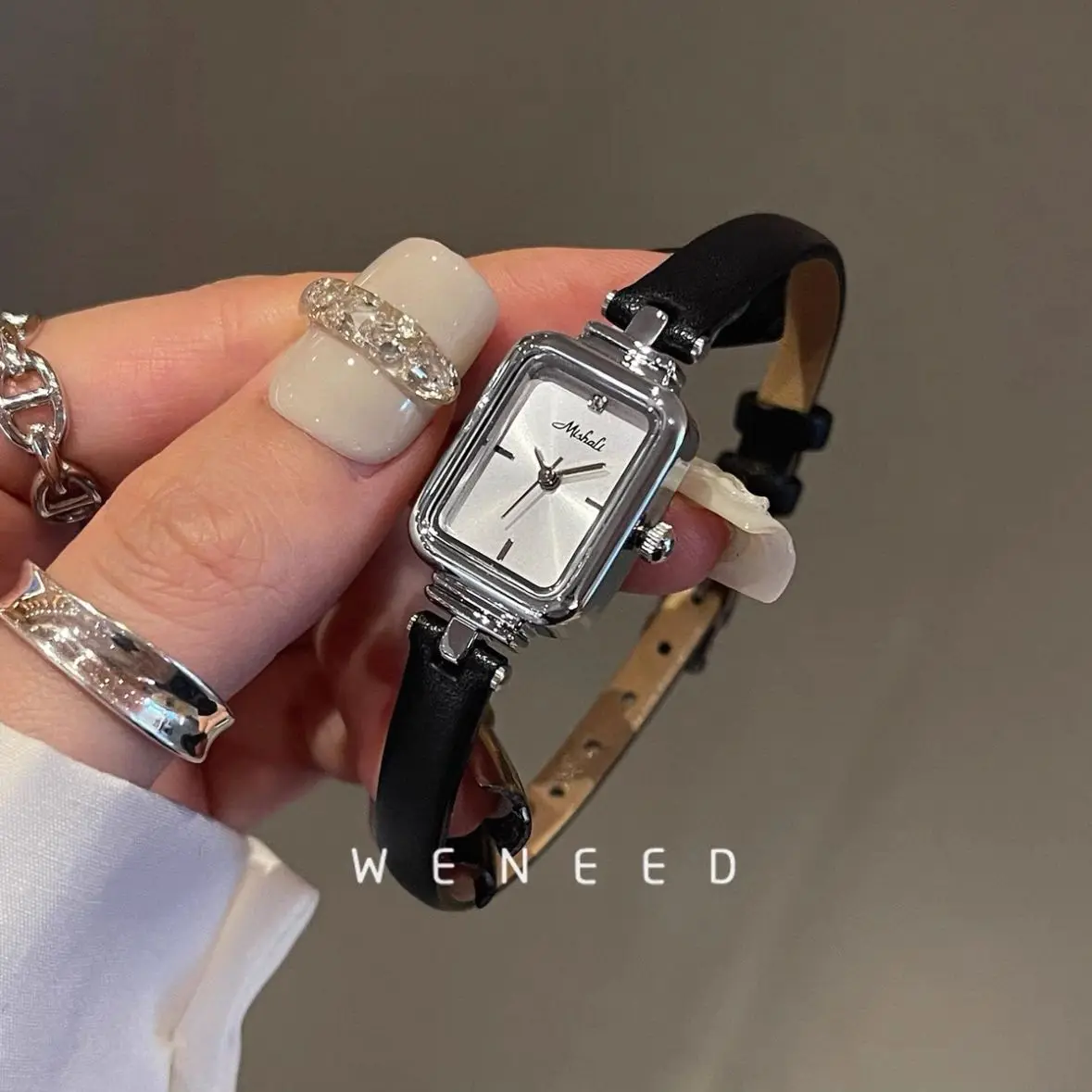 

2025 new small dial watch for women luxury ladies simple square temperament women elegant ladies watch high quality luxury watch