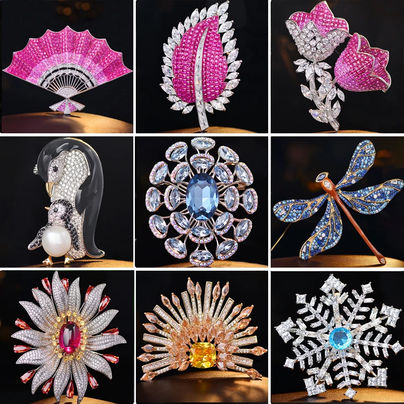 Broche de Mariposa de Concha Natural de Lujo OKILY, Delicado Broche Decorativo de Ropa con Hoja de Abanico y Circonitas de Colores para Accesorios de Vestir de Mujer