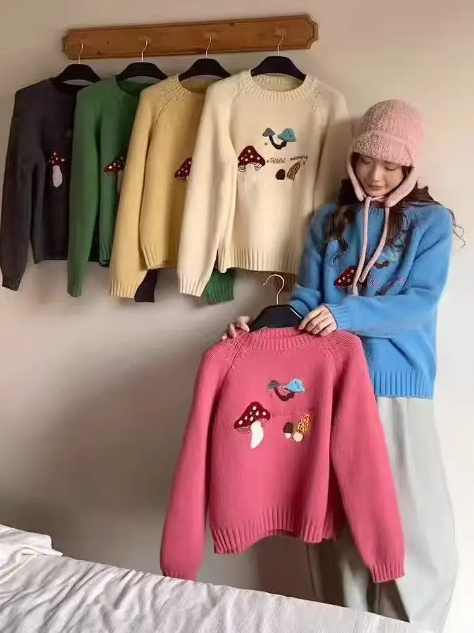 

Korean Fashion Cartoon Loose Sweater Women's Autumn Winter Long Sleeve Knitted Top Age-Defng Knitted Outerwear F338