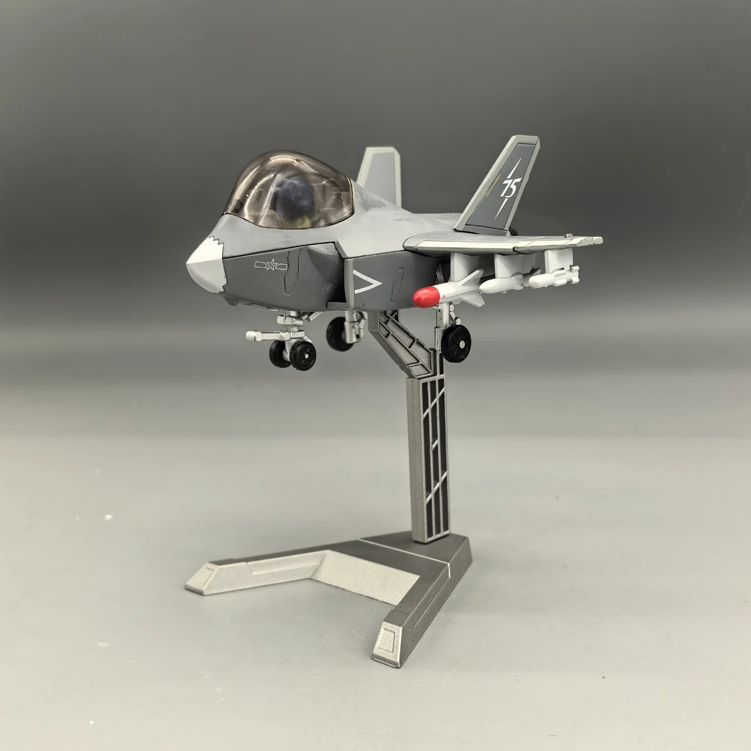 

Aircraft Model Cartoon Q-Version J-35 Model Fighter Jet Aviation airplane toy metal Alloy Collection ornament gift