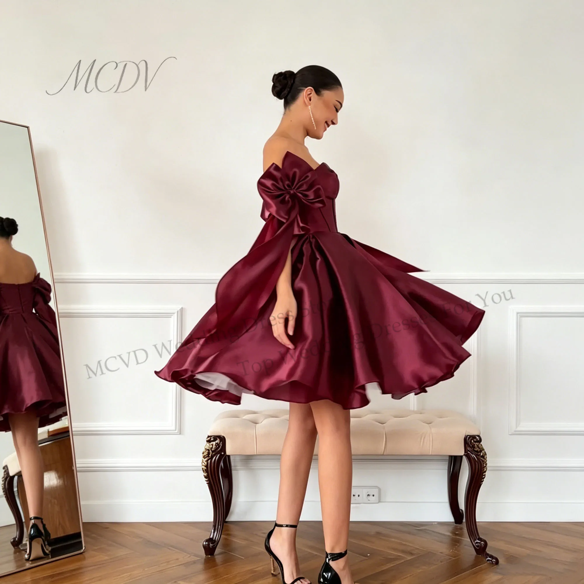red short dress Cocktail Dresses,Strappy Cocktail Dress,Short Cocktail Dress,Simple Cocktail Dress,CD00033 US2 / Red Size:12WL 20251010 Studio portrait of elegant you can order them