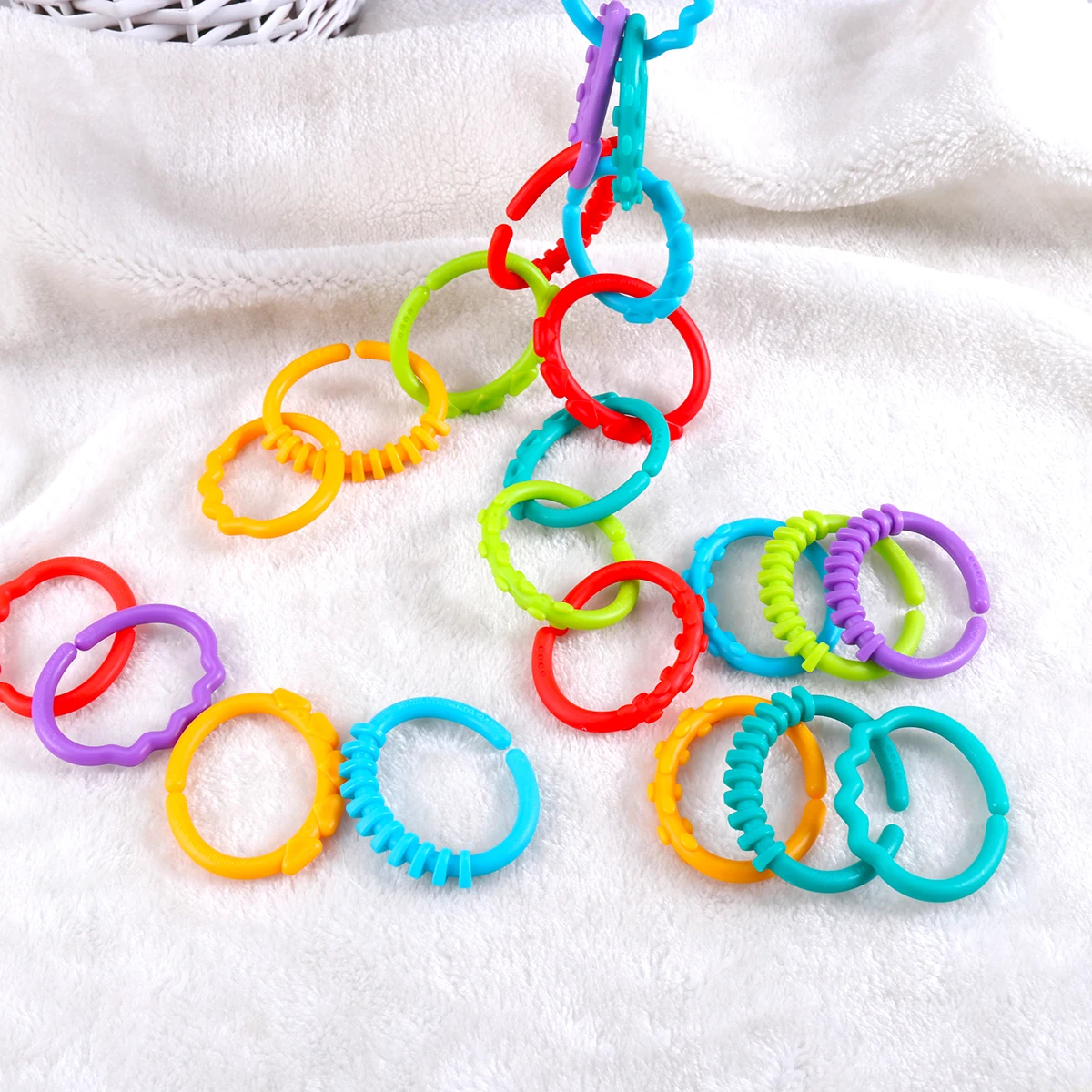 

24pcs Finger Connecting Ring Baby Teether Rings Stroller Toys Infant Balls Non Toxic Safe for Babies Over 3 Months