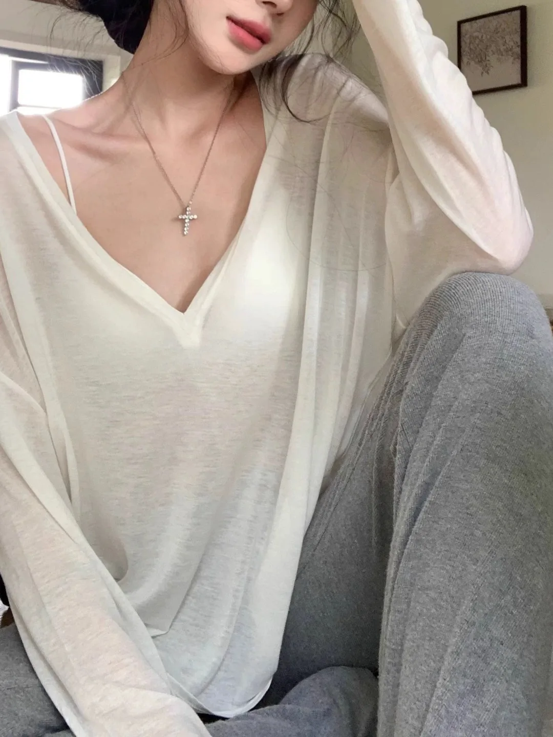 Summer New V-neck Long Sleeve Loose Micro Sheer Pullover Women Solid Color Casual Versatile Mid Long Style Top D715