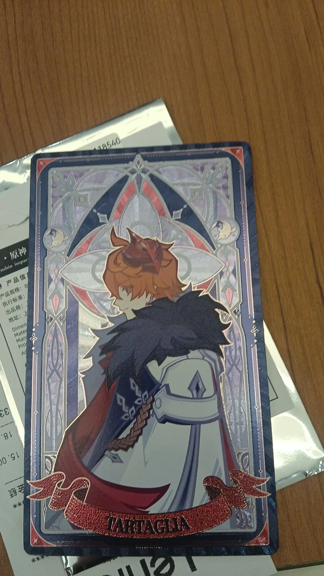 

В наличии Genshin Impact Frost Trace Flame Fatui Tartaglia Plate-Iridescent Коллекционная табличка с отражающей карточкой