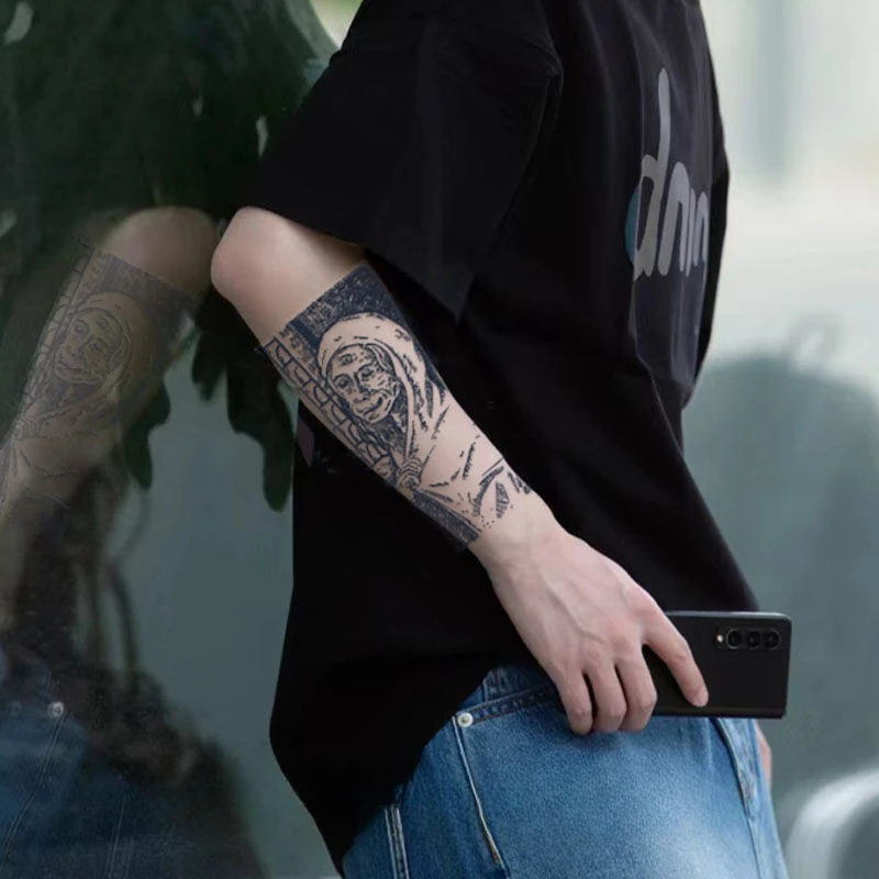 Временная татуировка, искусственная татуировка для женщин и мужчин, Qizong Lust, наклейка, полурука, водонепроницаемый фестивальный художественный тату, тело hotwoman