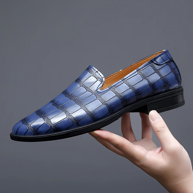 

Мужские лоферы из искусственной кожи с тиснением и заостренными кончиками, удобная повседневная одежда, мужская обувь, размеры 38-48