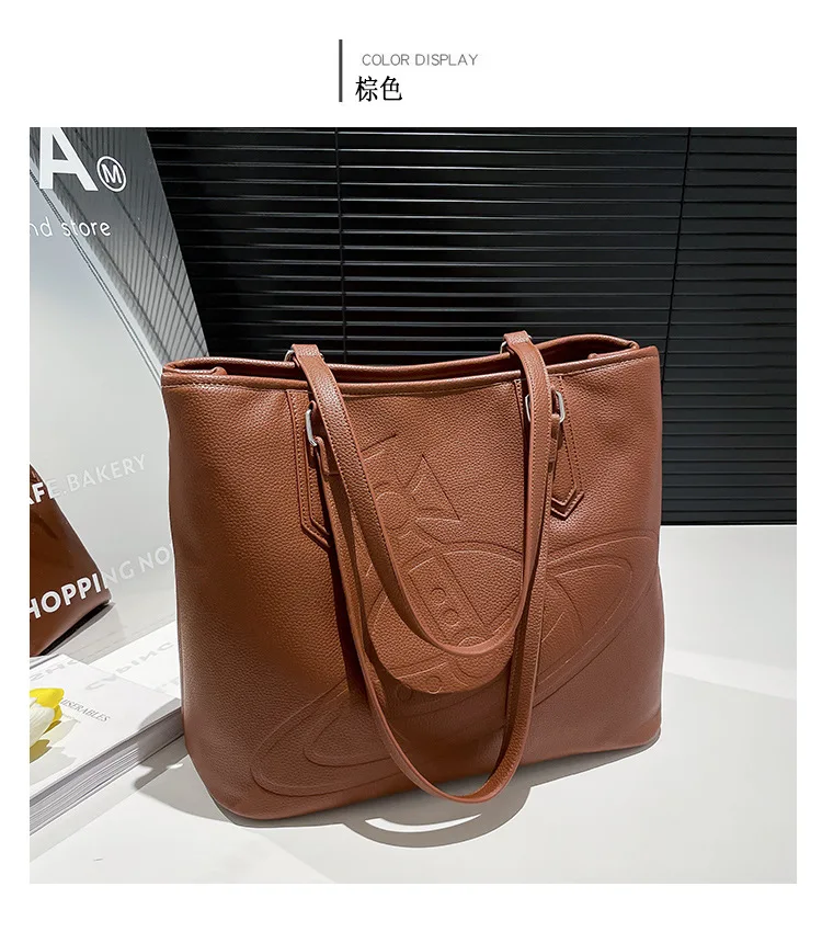 

2025 New Korean Vintage Tote Bag Women Large Capacity Trendy Shoulder Commuter Fashion Purse