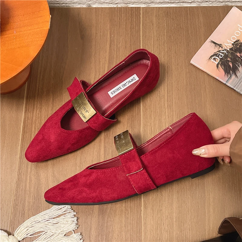 Shoes Woman 2024 Increas Height Female Footwear Shallow Mouth Autumn Pointed Toe Clogs Platform New Summer Dress Retro Boat Fall