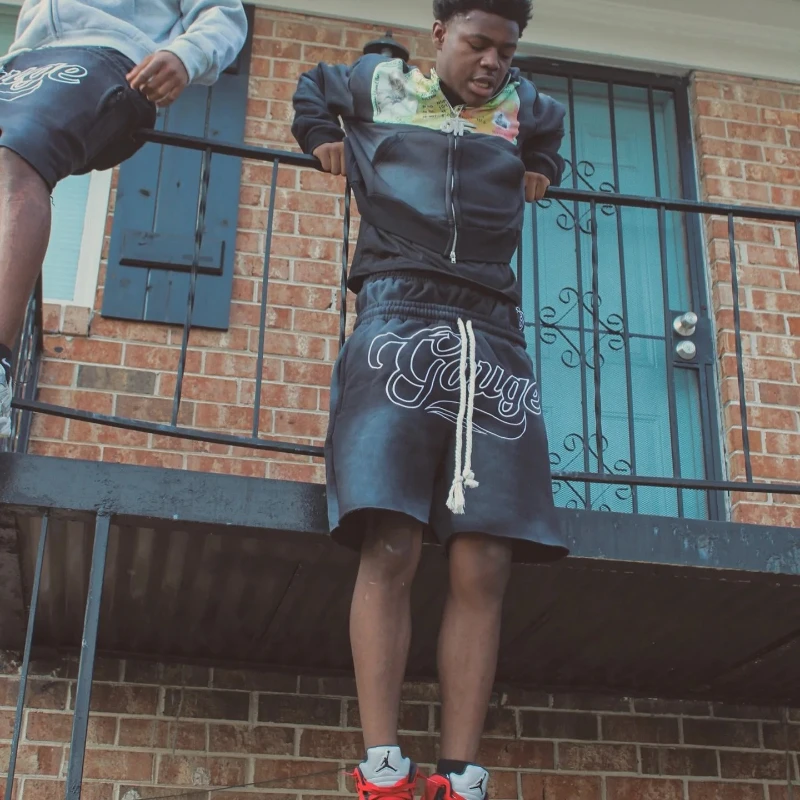 

Лето 2023, новые мужские повседневные спортивные шорты, джинсовые шорты для отдыха, комплектные повседневные шорты из двух предметов для фитнеса и упражнений