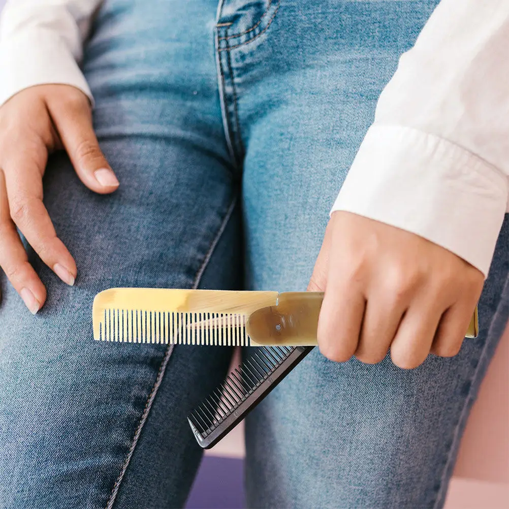 

2Pcs Foldable Travel Comb Compact Portable Folding Hair Brush Horn Antistatic Comb for Scalp Massage Hair Styling