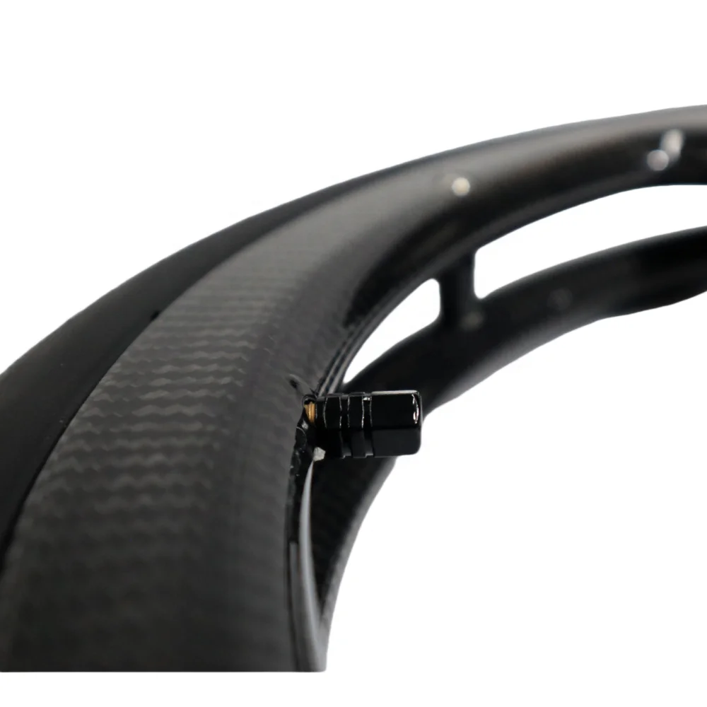 Ban Roda Belakang Manual Serat Karbon 24-Inci