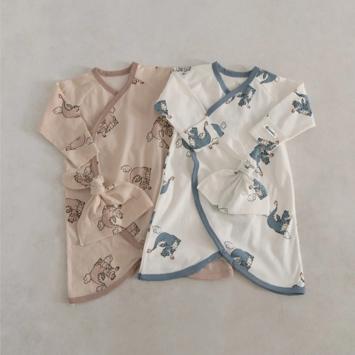 2026 Autumn New Baby Long Sleeve Bodysuit Cartoon Print Infant Boy Girl Cute Bear Jumpsuit + Hat Cotton Newborn Clothes 0-24M