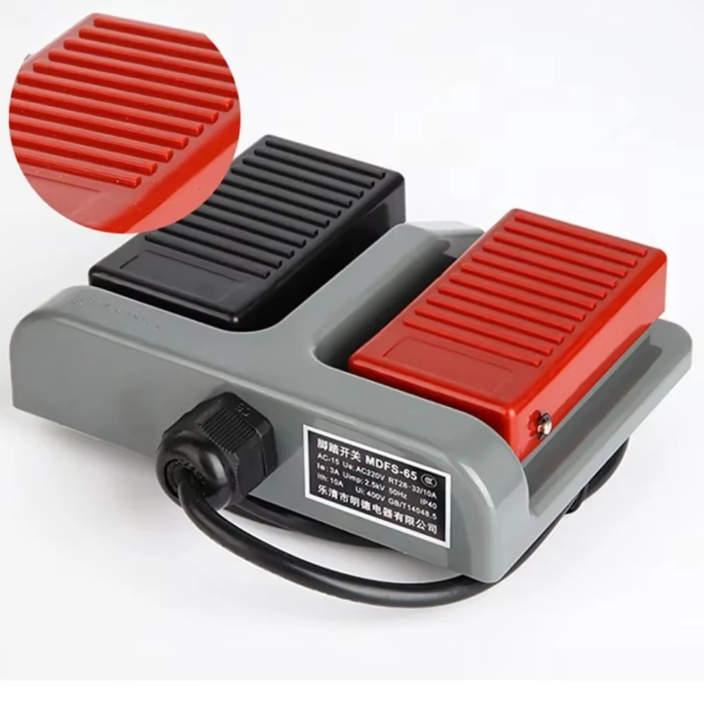 

НОВИНКА: Мгновенный пластиковый двухпедальный переключатель (дуплексный, двухпозиционный) 3А/220В переменного тока