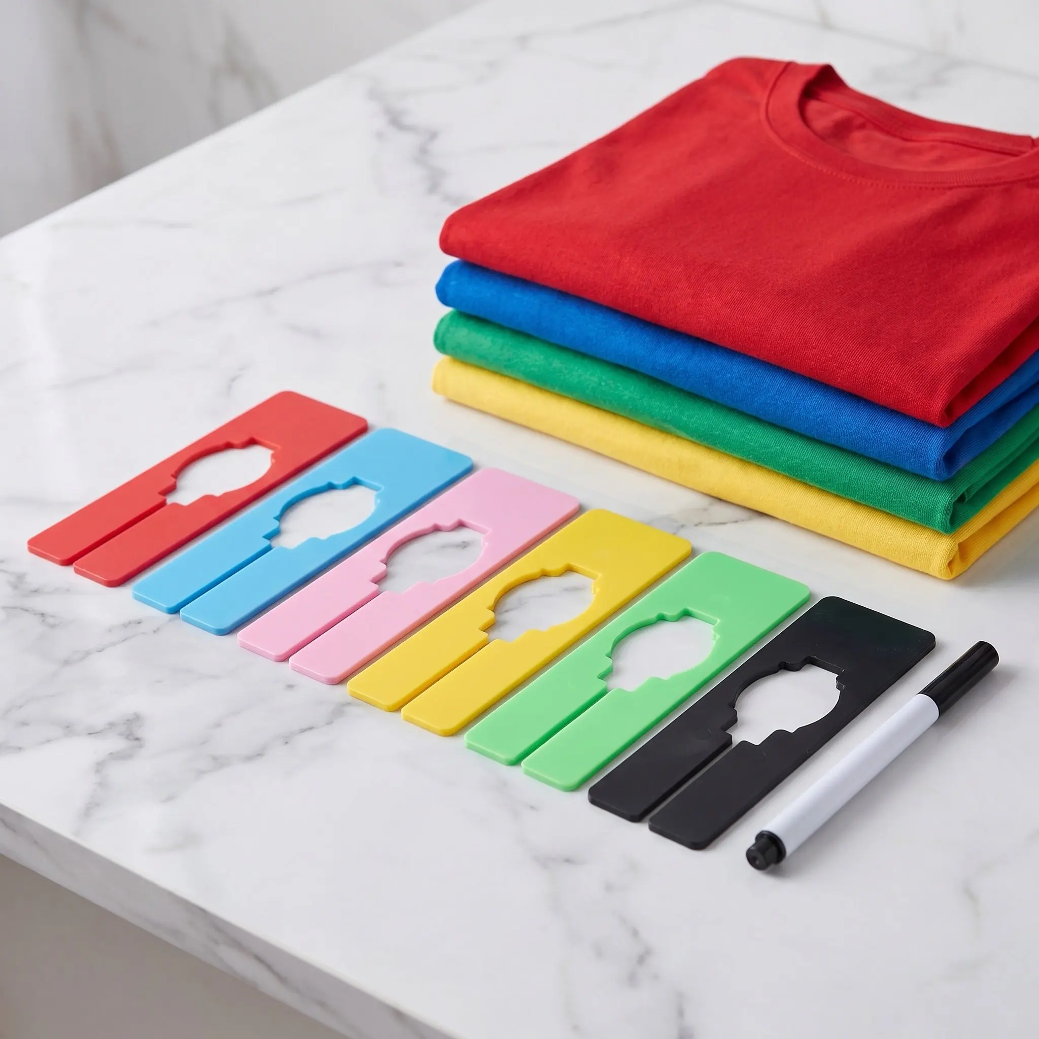 5Pcs Plastic Closet Size Dividers Rectangular Hanging Clothes Separators Colorful Writable Reusable Labels for Wardrobe