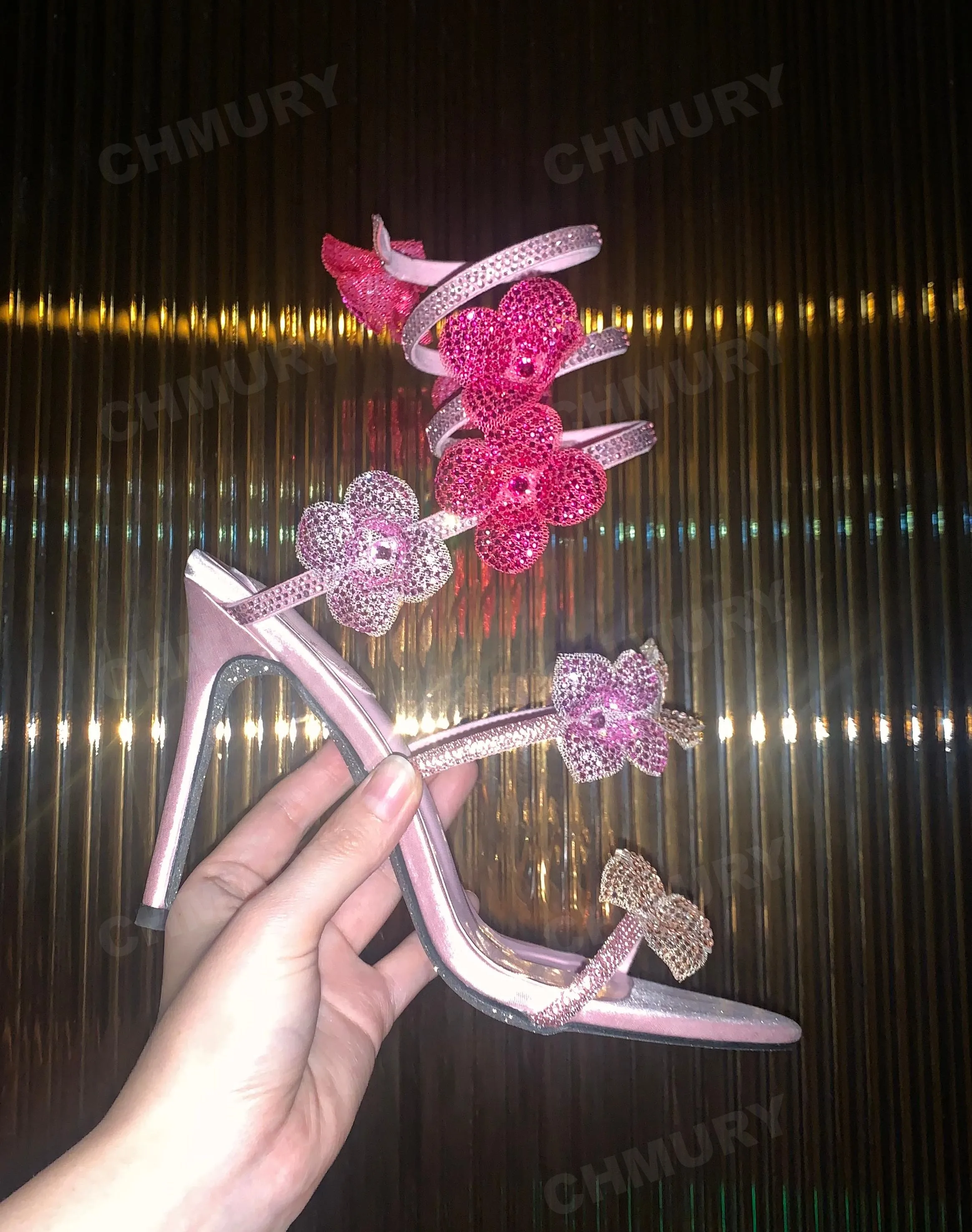 CHMURY Sandalias de tacón alto con diamantes de imitación y flores rosas, zapatos sexis de diseñador de lujo rosa y rojo con correa envolvente para mujer, fiesta de graduación 2024