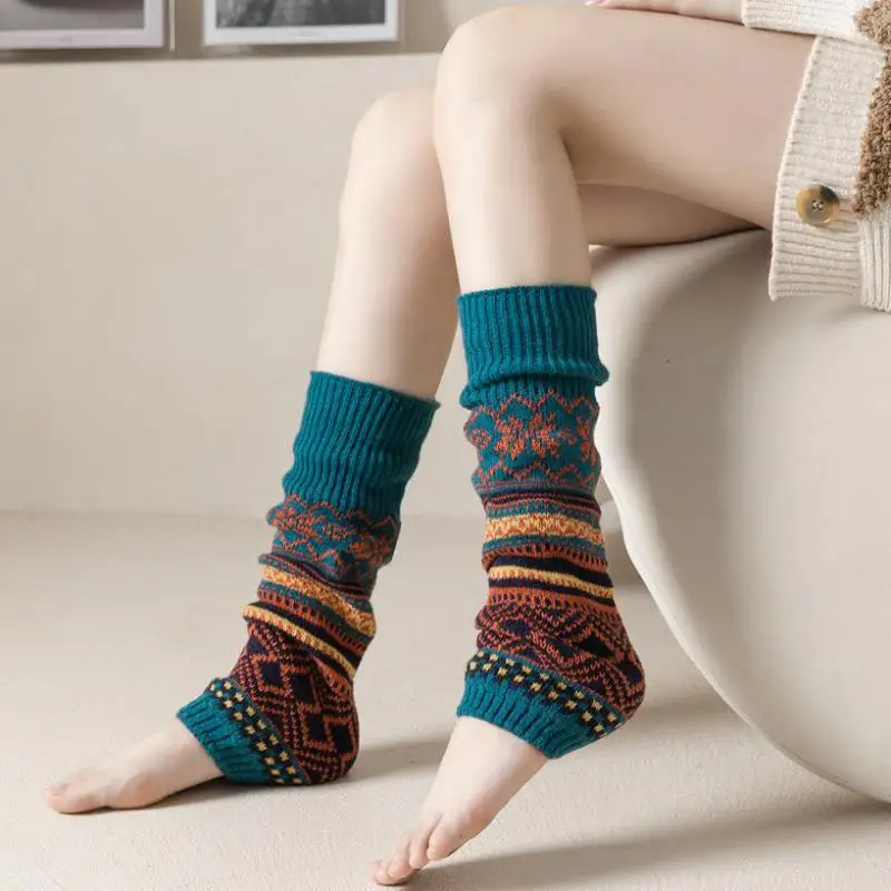 Autumn Winter Warm Socks Pile Socks Korea Knitted Leg Protector Foot Cover Geometric Contrast Calf Socks European Women\'s Socks