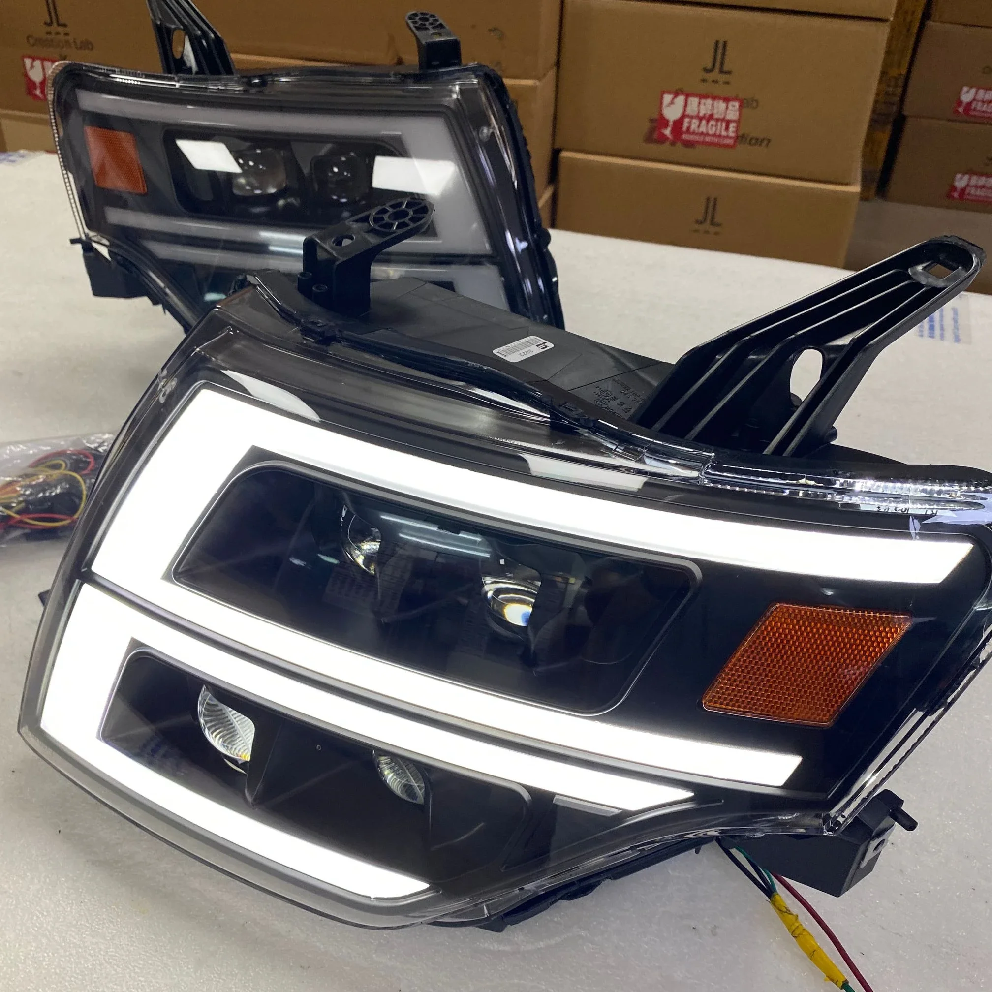 

AIROW Pajero V93 Sport Montero LED Head Lamp 2009- 2021 Year for Mitsubishi