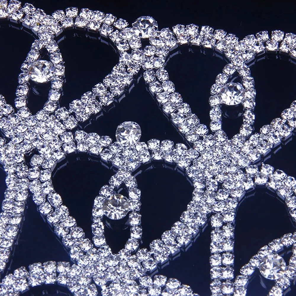 Fashion Rhinestone Heart Bra Thong Set Bikini Cover Up Women Summer Sexy Shiny Crystal Swimsuit Accessories for Party Beachwear view 5