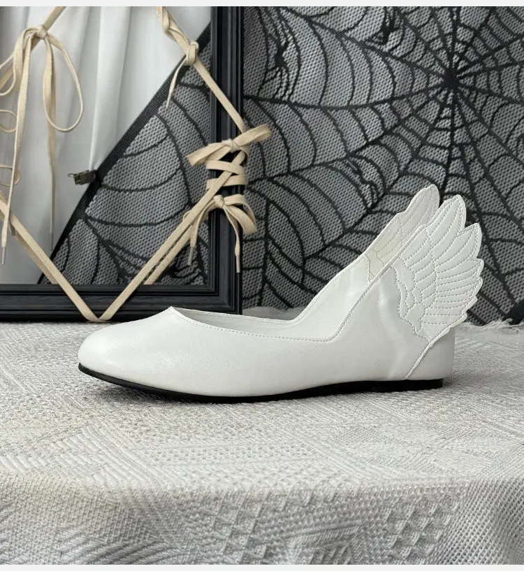 Medieval Shallow Mouth Single One Pedal Wing Design Spring and Summer Versatile Girl Feeling Light Retro Women's Flat Shoes view 3