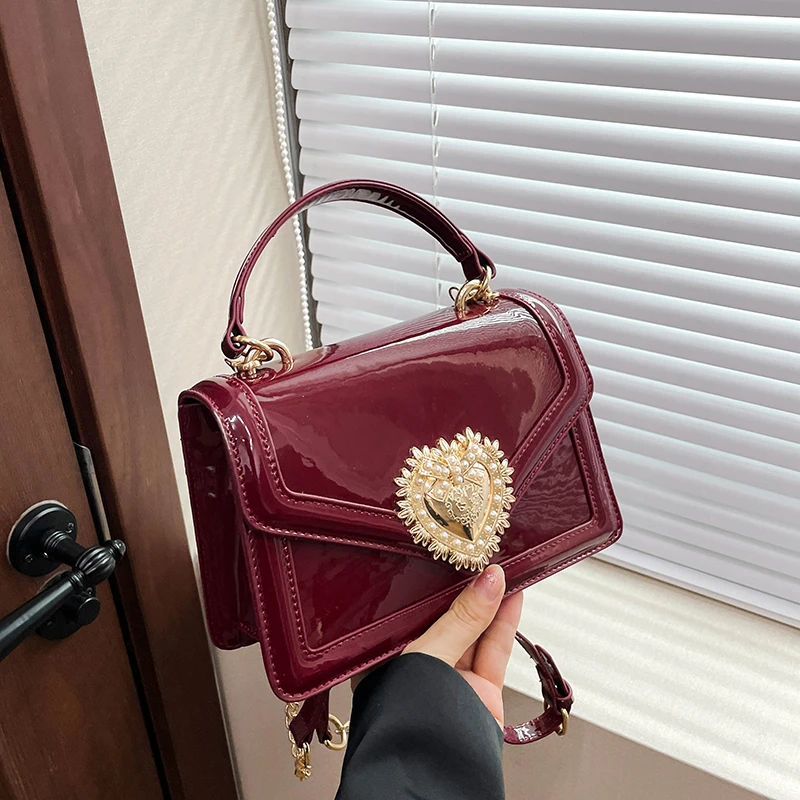 

Fashionable Vintage Diaper Bags For Women Designer Crossbody Bag Simple Leather Shoulder Bag Elegant Large Capacity Tote Bag