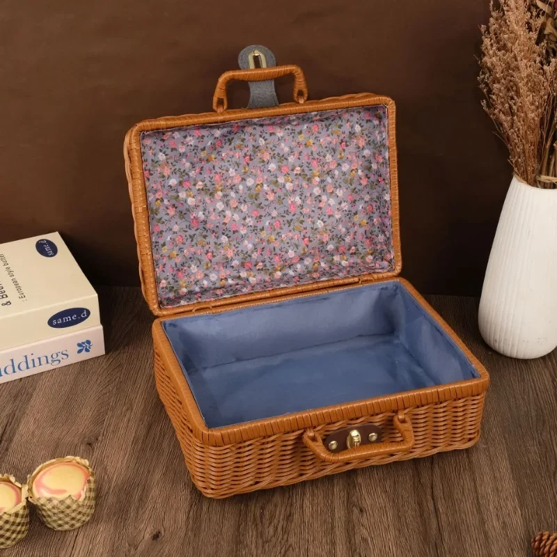 Handmade Wicker Suitcase Portable Dust-proof Round Picnic Basket Large Capacity Anti-impact Rattan Woven Luggage Box for Home view 5