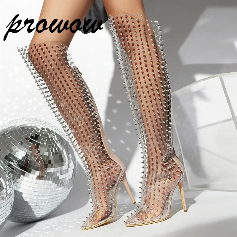 

Ботинки из ПВХ с заклепками телесного цвета. Женская летняя обувь. Сапоги до колена на шпильке с острым носком. Дизайнерская новая модная обувь для вечеринок. Повседневная обувь.