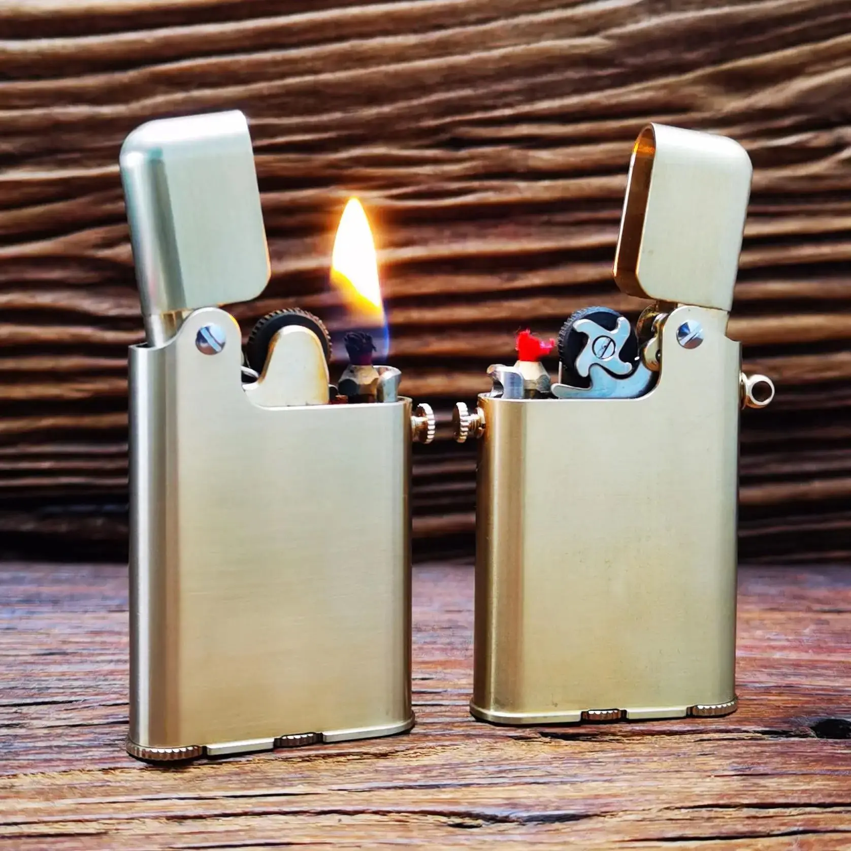 

Classic Hot Wheels Retro Pure Copper Kerosiene Lighter One-piece Press Mechanical Ejection Grinding Wheel Ignition Lighter